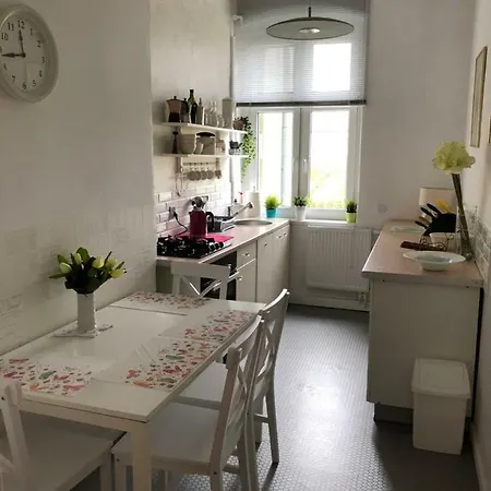 Apartment Przedwojenna Kamienica *