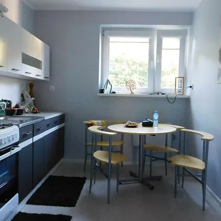 Ivihouse Apartment *