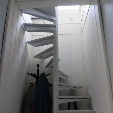 Ivihouse Apartment