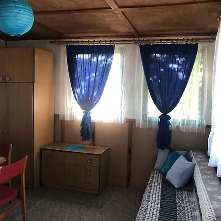 Domek Karsibor Campsite *