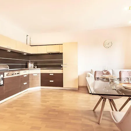 Vacationclub - Zdrojowa 24 25 Apartment *