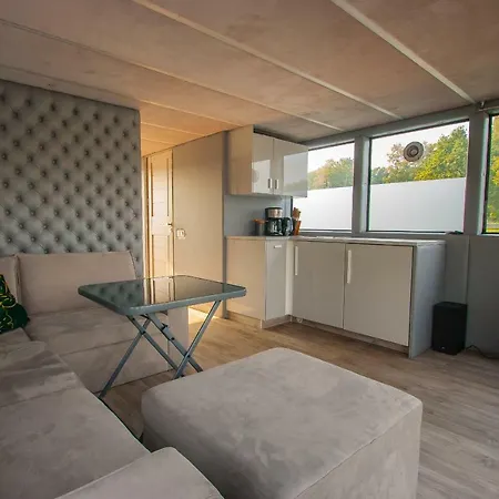 Amber Houseboat Apartment