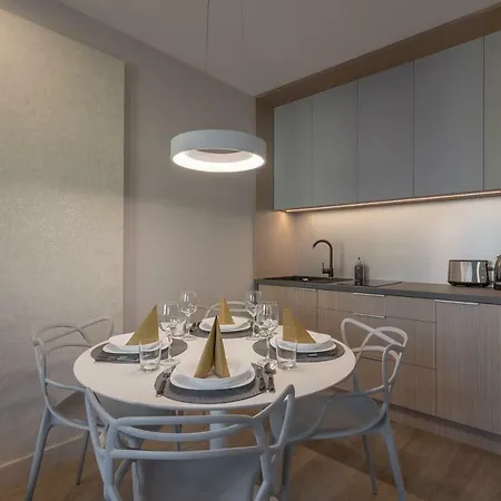 Ambria Rose Apartment *