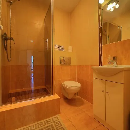 Pod Dębami Kwatera prywatna Świnoujście
