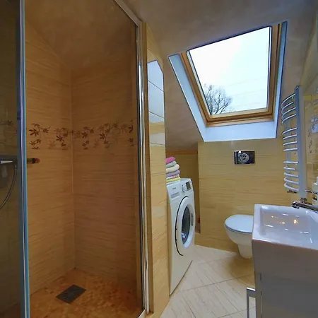 Pod Debami Homestay *