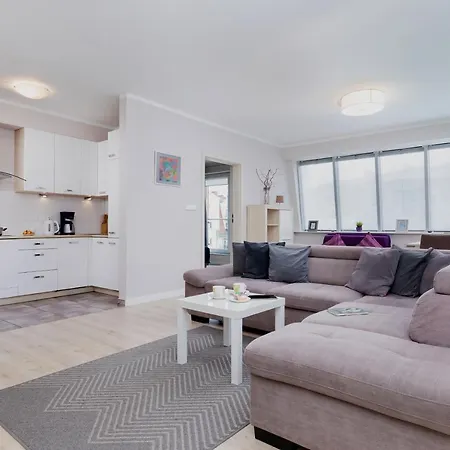 Pegaz By Renters Apartment *