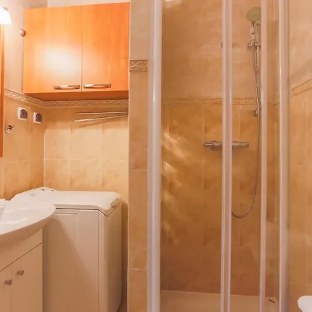 - Baltic Park Promenada Apartment *