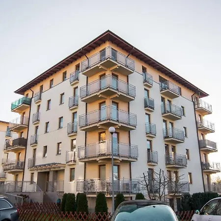 Apartament Chelmonskiego 9