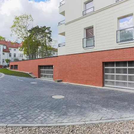 - Wyspianskiego 34e Apartment