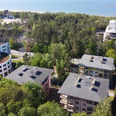 - Park Apartment *