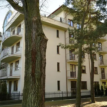 - Wiosenny Zeromskiego Apartment